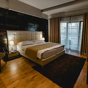 House Hotel&restaurant Hotel